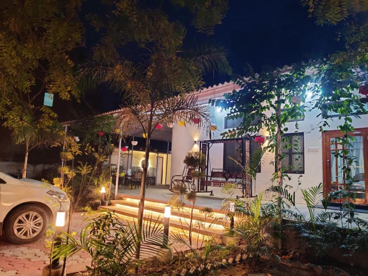 Gc Farms Villa Ayodhya ภายนอก รูปภาพ